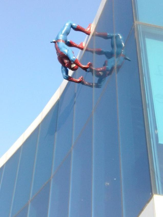 Illustration for article titled Korean Spider-Man Has an Erection, Pisses People Off